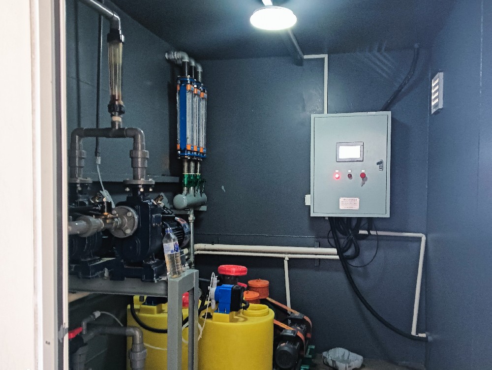 塑料清洗廢水中的溶氣氣浮機(jī)設(shè)備