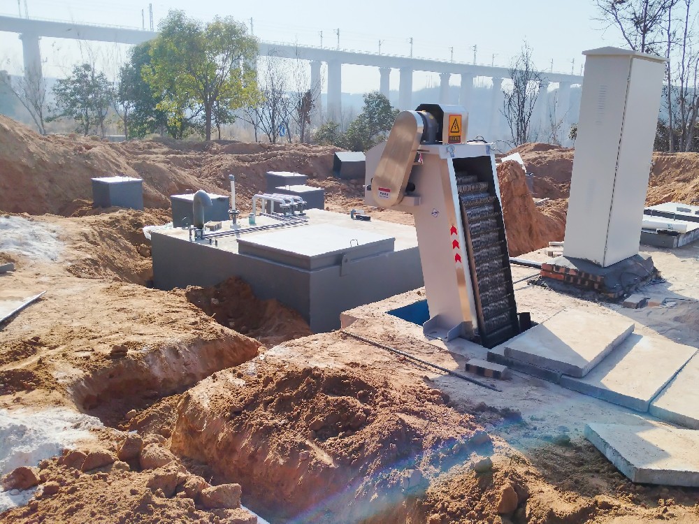 牛仔廠預(yù)處理設(shè)備選型實(shí)用指南：格柵+沉砂池組合方案